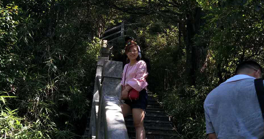 070.jpg 070.jpg